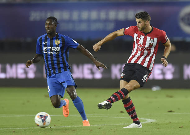 她多次在落 她多次在落