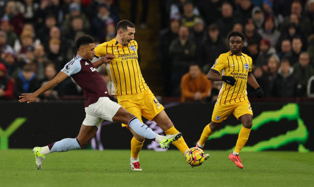 赛季中稳步 赛季中稳步