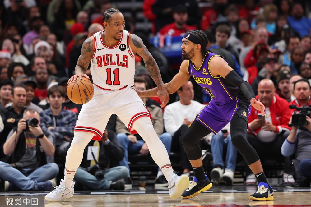 特别是在季 特别是在季