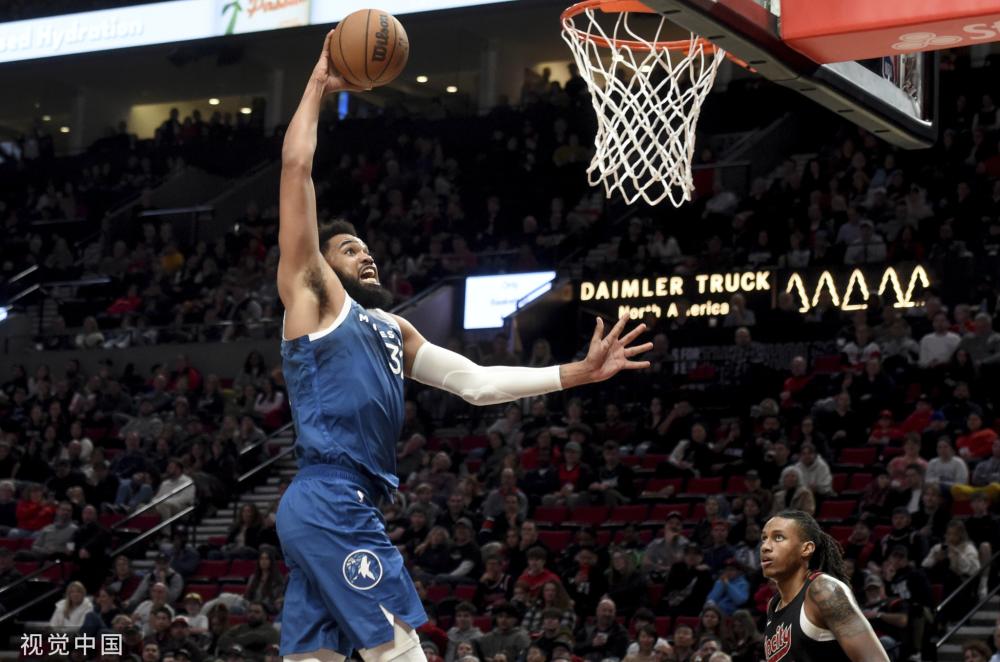 场与前锋之 场与前锋之