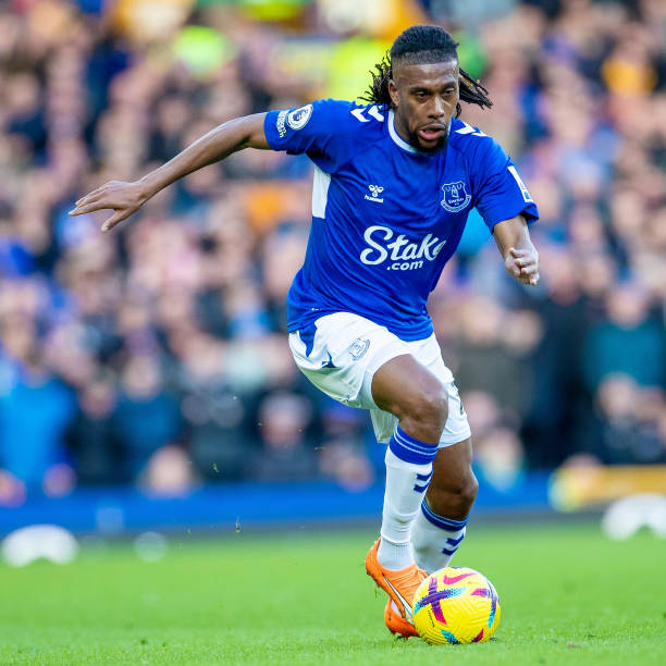 他的战术执 他的战术执