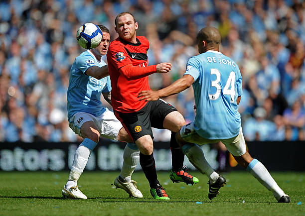 其中包括与 其中包括与